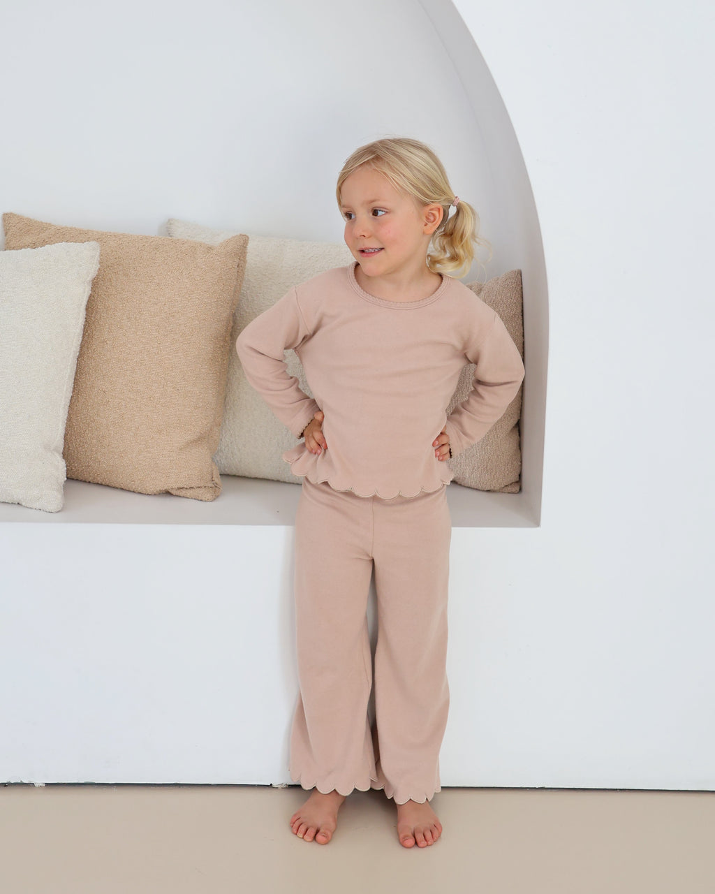 The Florence Scalloped Set - Fawn