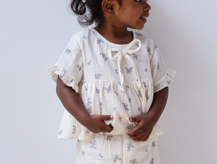 <h2>Timeless clothing for magical childhoods</h2>
