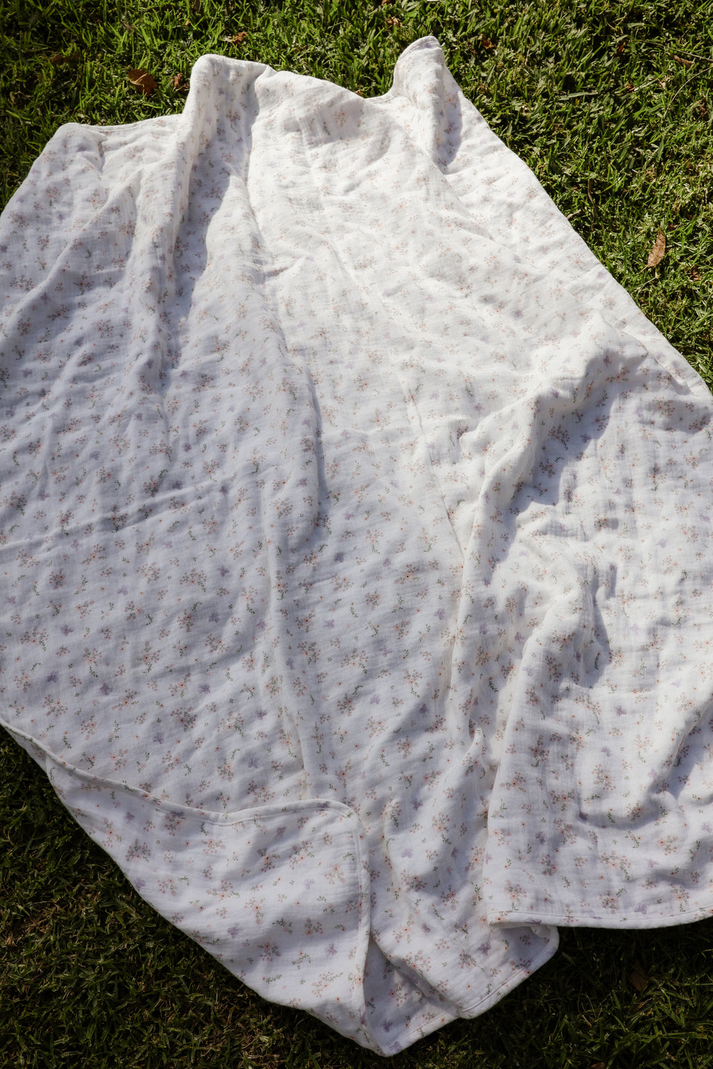 Organic Cotton Swaddle ~ Thea Floral