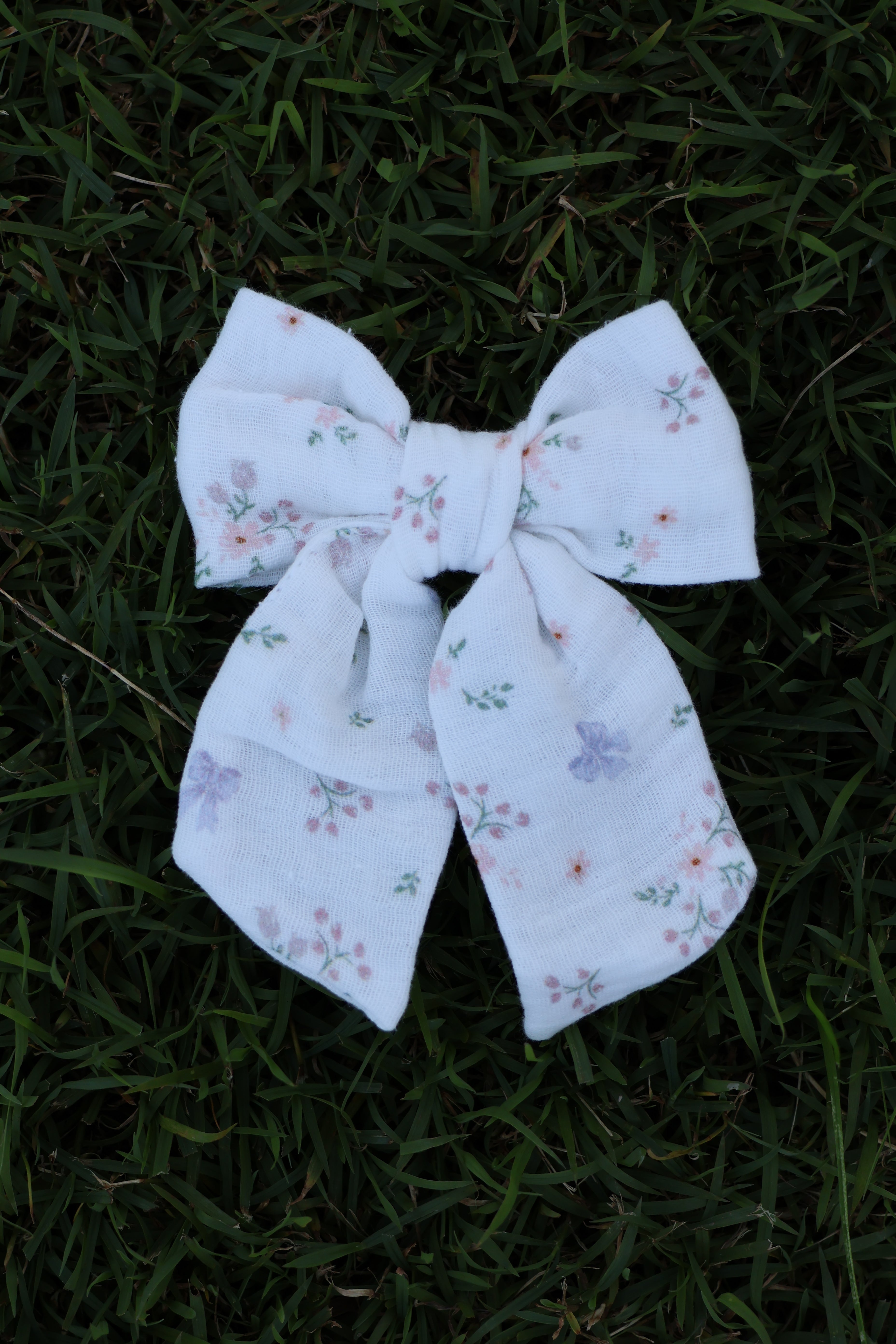 Large bow clip ~ Thea floral