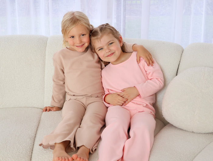 <h4><em>Just Landed</em></h4>